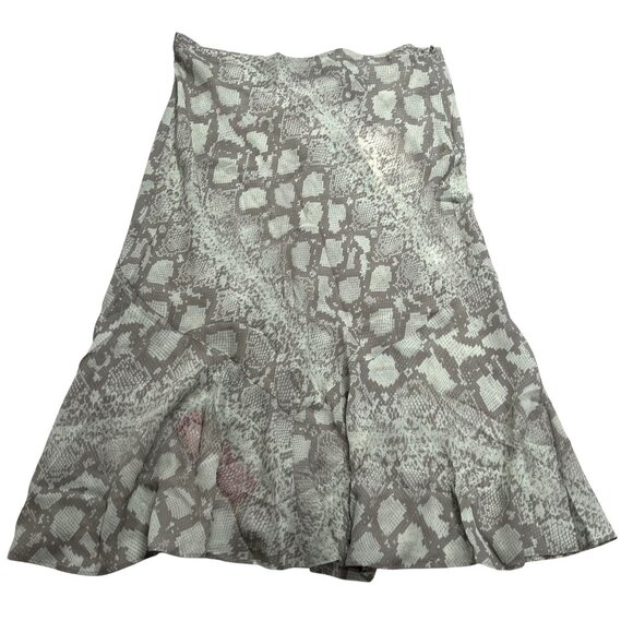 Realisation Par The Carmen Silk Mini Skirt in Absinthe - Picture 1 of 5